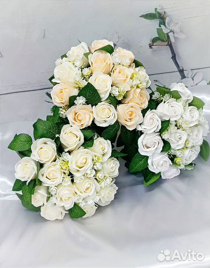 Свадебный букет из мыльных роз