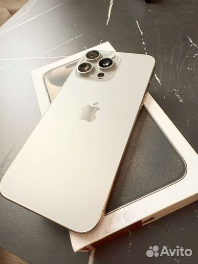 iPhone 15 Pro Max, 256 ГБ