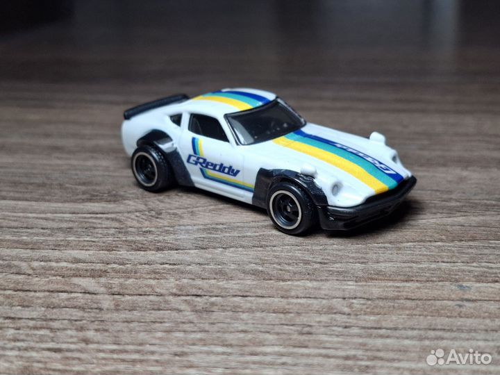 Hot Wheels Premium Custom Datsun 240z Pandem