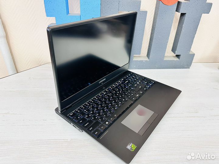 Lenovо Lеgiоn Y530 i5 GTX 1050 ti 4gb
