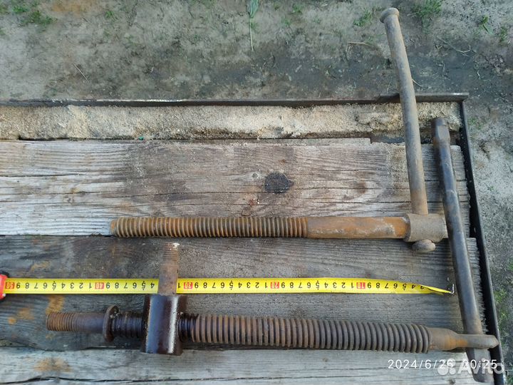 Винт от тисков для самодельщиков СССР