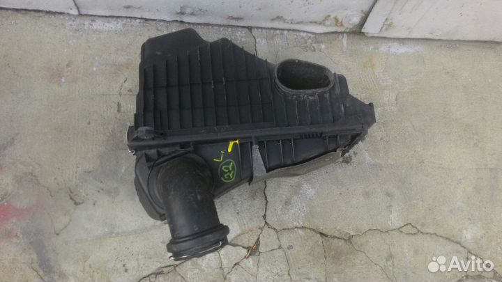 Корпус воздушного фильтра левый Cayenne Touareg