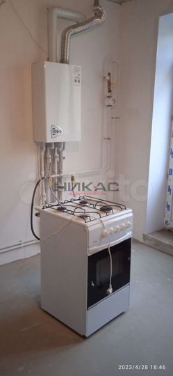 2-к. квартира, 60 м², 2/4 эт.