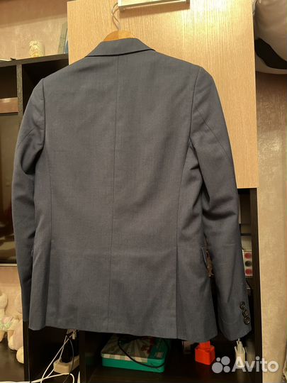 Костюм школьный