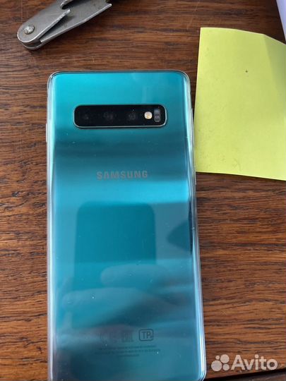 Samsung Galaxy S10, 8/128 ГБ