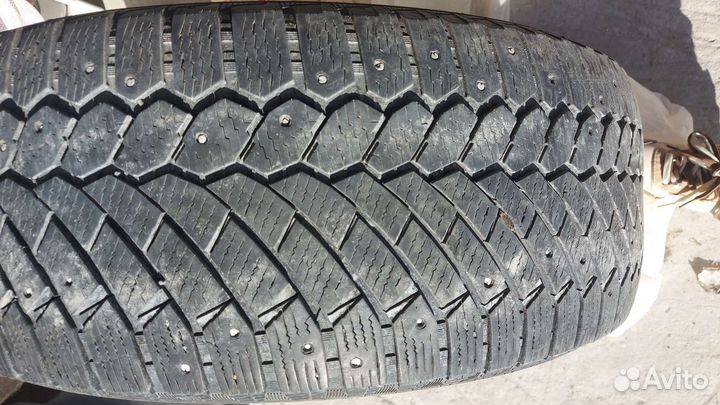 Continental ContiIceContact 4x4 265/60 R18