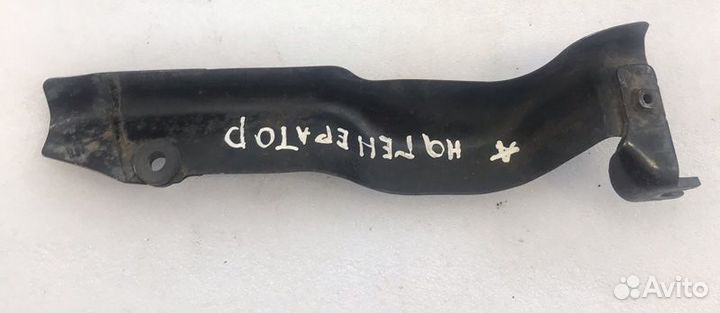 Кронштейн генератора Subaru Legacy В13 2.0 2006