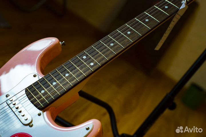 Fender Squier Mini Stratocaster V2 Shell Pink