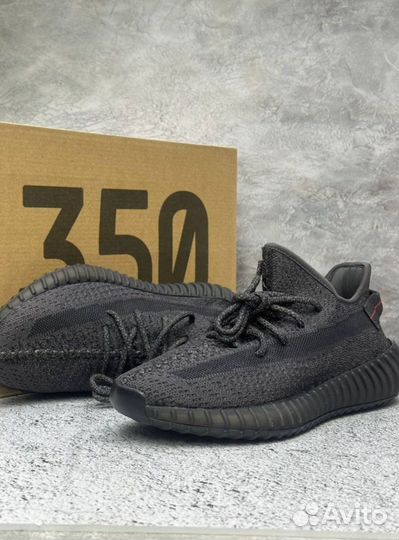 Кроссовки Adidas Yeezy 350 V2