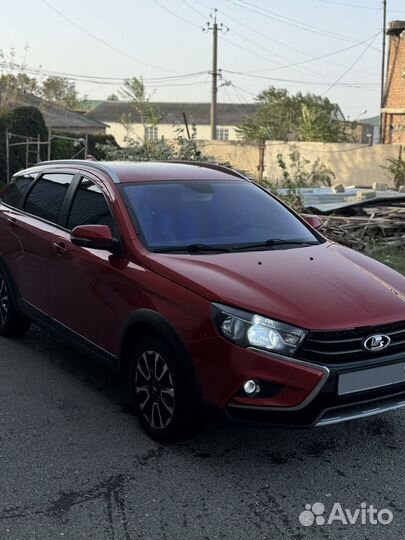 LADA Vesta Cross 1.8 AMT, 2019, 197 000 км