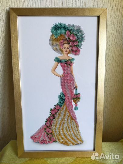 Картина вышитая бисером