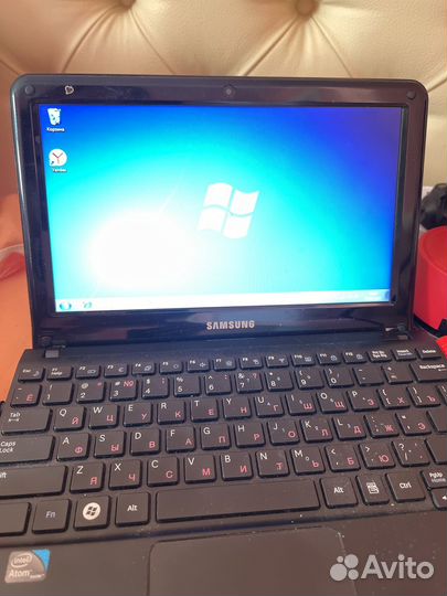 Нетбук Samsung nc110