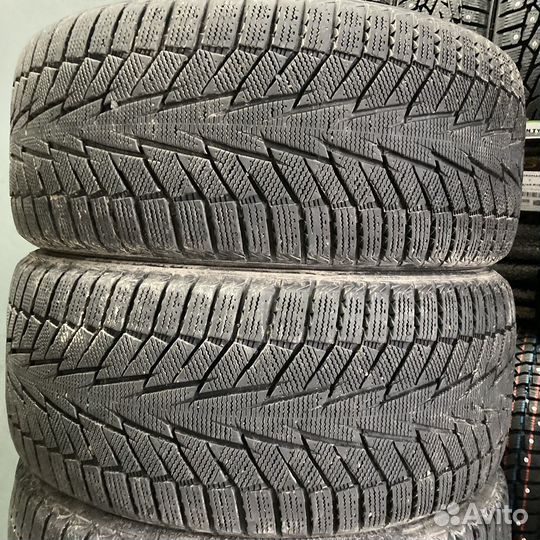 Hankook Winter I'Cept iZ 2 W616 255/40 R19 100T