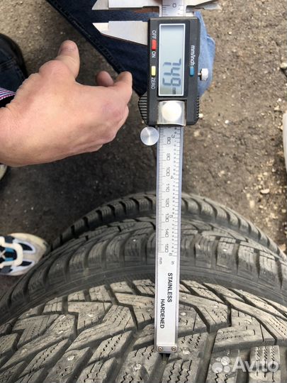 Hankook Winter I'Pike RS2 W429 235/55 R17