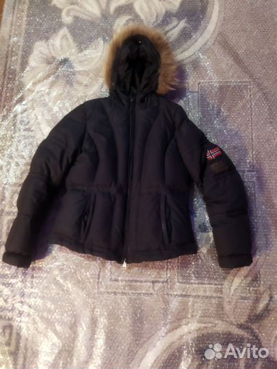 Женский пуховик napapijri