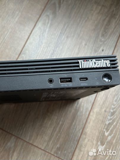 Lenovo thinkcentre m90q