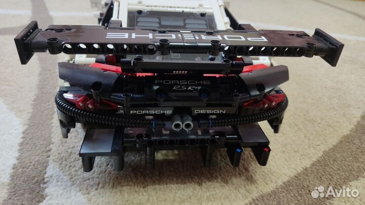 Конструктор lego Technic 42096 Porsche 911 RSR