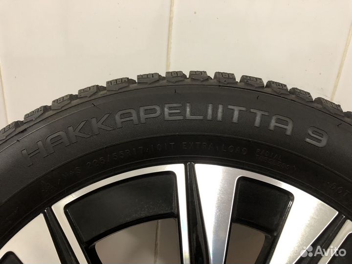 Комплект колес в сборе Nokian Hkpl 9 225/55/17