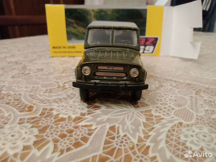 Модели УАЗ - 469 А - 34 м.1/43 СССР