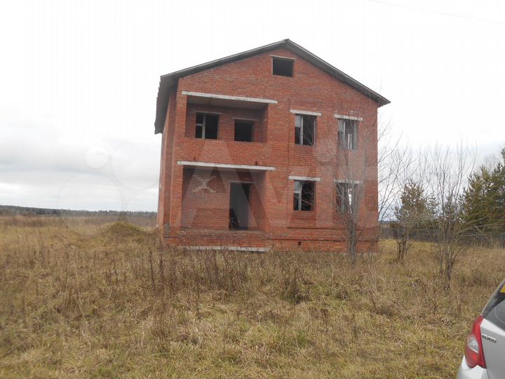 Дом 146 м² на участке 46 сот.
