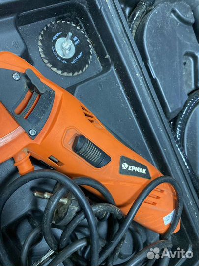 Пила дисковая Ермак пду-400лз