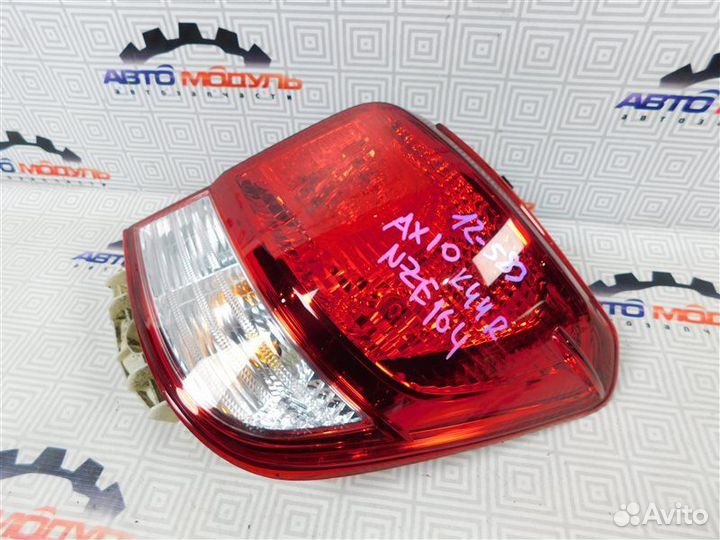 Стоп задний правый Toyota Corolla Axio
