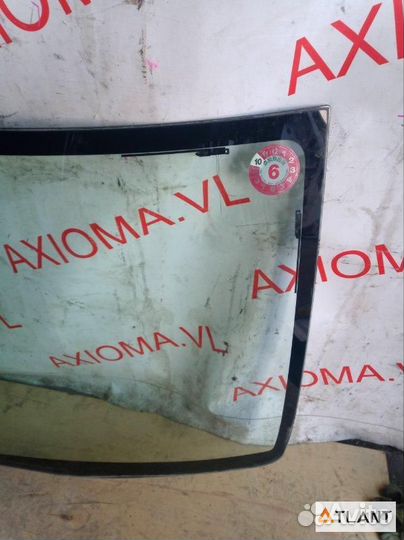 Лобовое стекло mitsubishi delica D:2