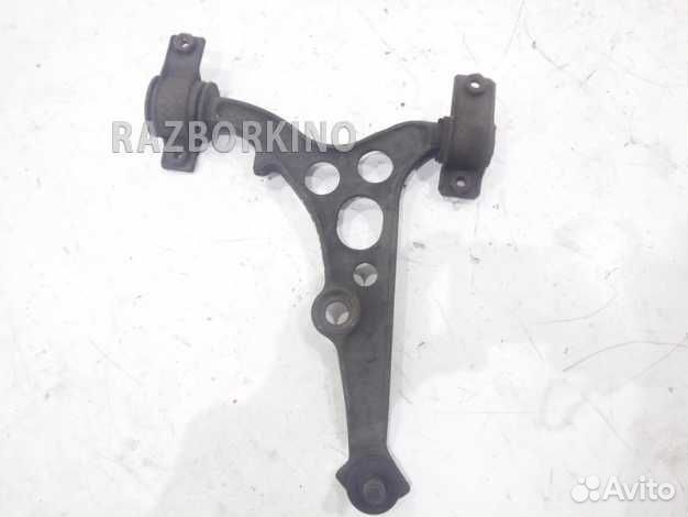 Рычаг передний правый нижний