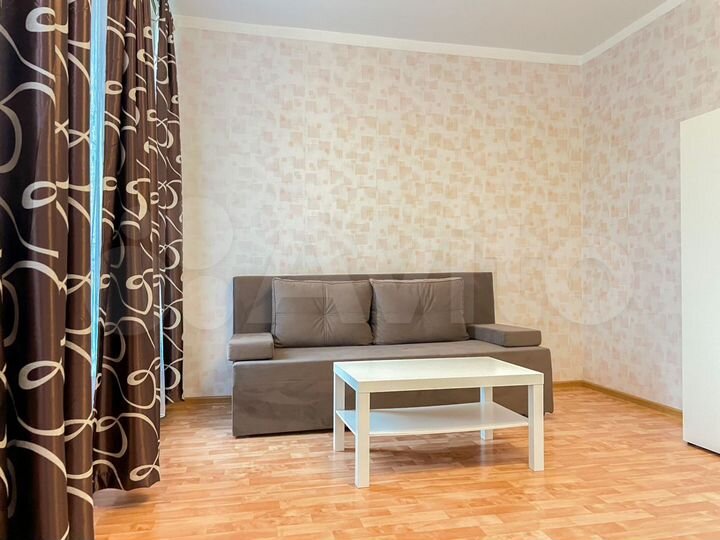 2-к. квартира, 49 м², 3/19 эт.