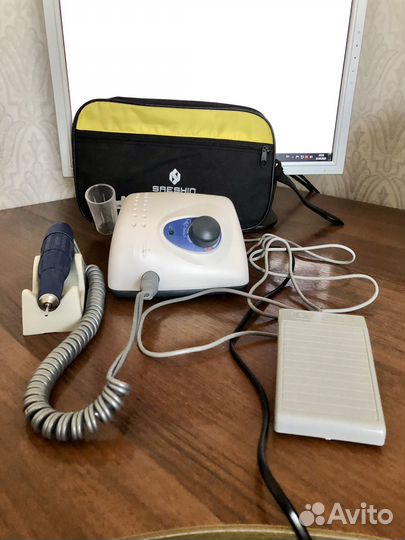 Аппарат для маникюра и педикюра Strong 210 35k