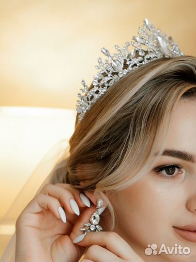 Свадебная диадема