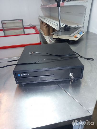 Денежный ящик бу