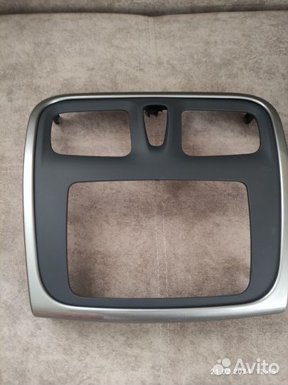 Оригинальное штатное гу на Renault Sandero II