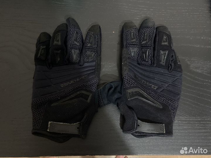 Велосипедные перчатки