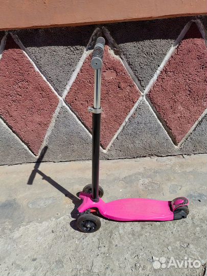 Самокат детский трехколесный