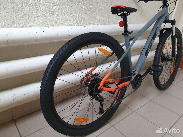 GT avalanche sport
