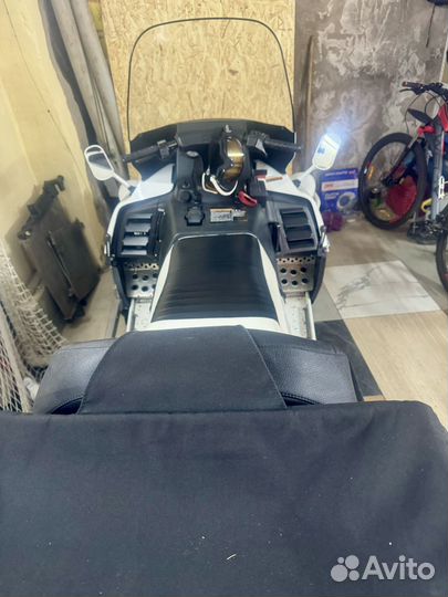 Продам снегоход Yamaha Viking 540 IV limited