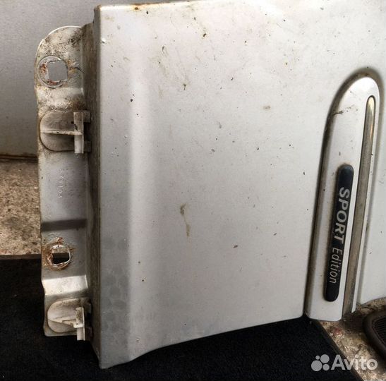 Крыло переднее левое Mercedes-Benz C-Class