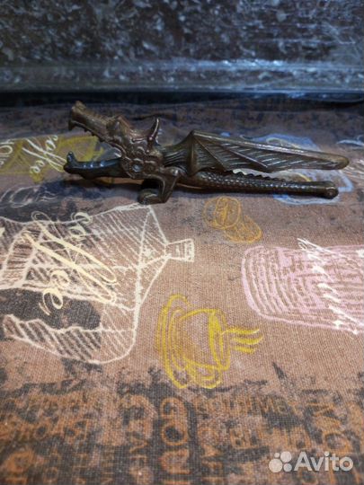 Орехокол дракон СССР