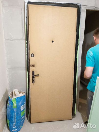 Дверь входная металлическая