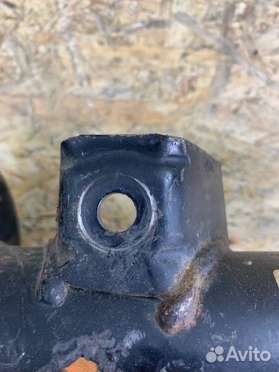 Амортизатор П Пд BMW E83