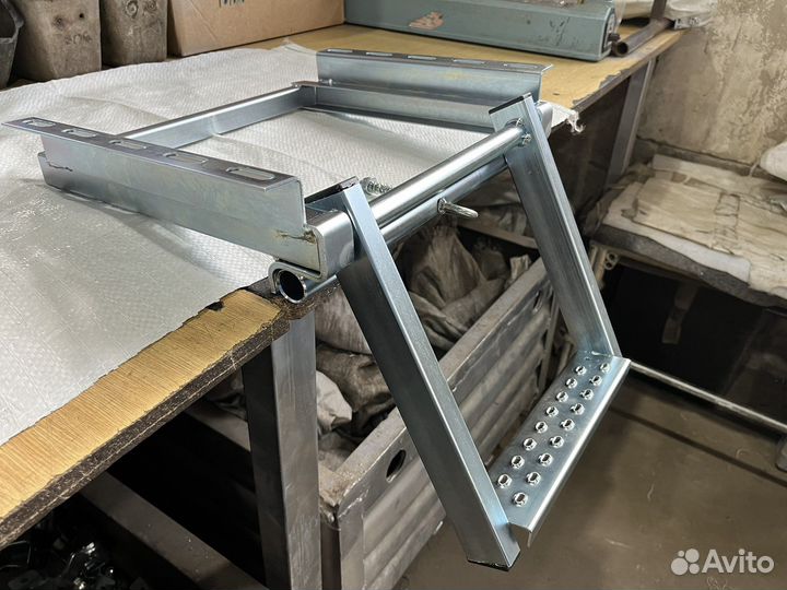 Лестница для фургонов выдвижная 1ст