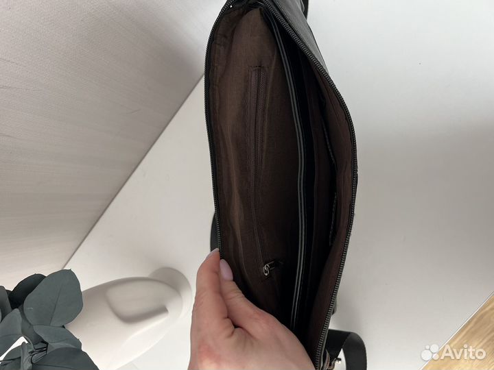 Портфель мужской кожаный