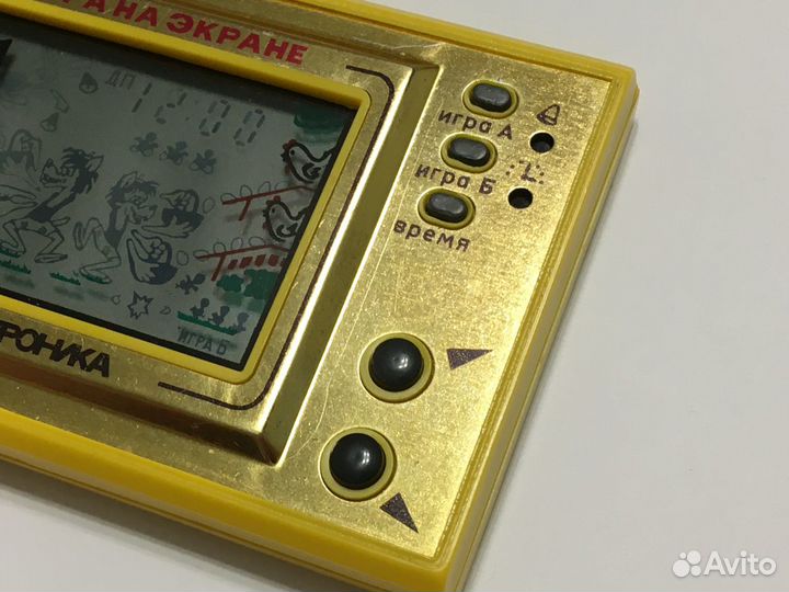 Ну, погоди Игра на экране Электроника им 02 Жёлтая