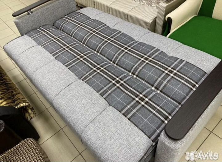 Диван (доставка в 1 день заказа)