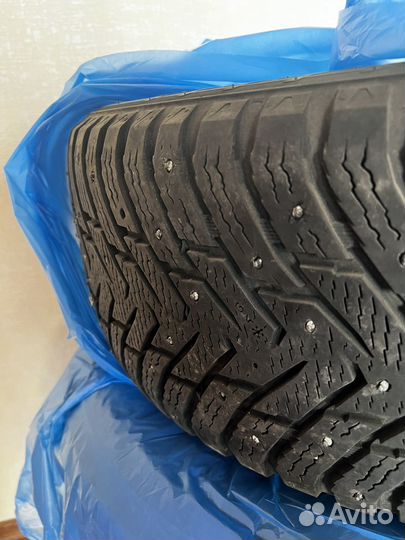 Nokian Tyres Hakkapeliitta 8 SUV 265/60 R18