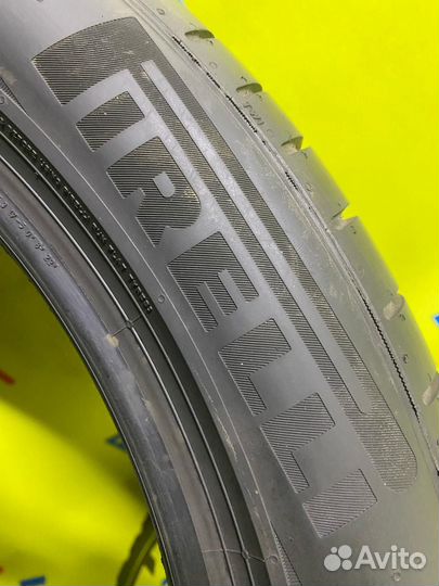 Pirelli P Zero PZ4 275/40 R19 101Y