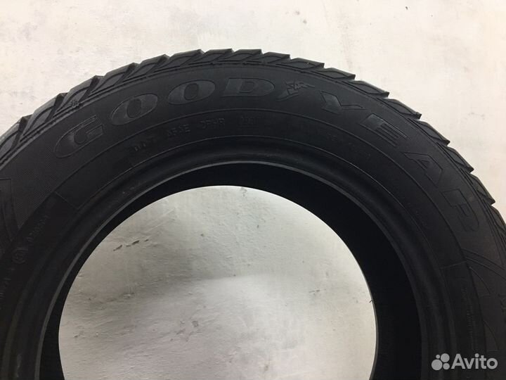 Goodyear UltraGrip 195/65 R15