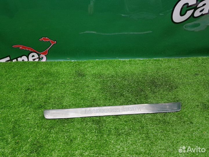 Накладка порога Mercedes-Benz B W246 M270.910 2012