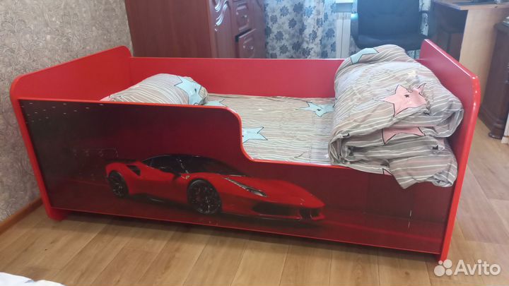 Продам детскую кровать